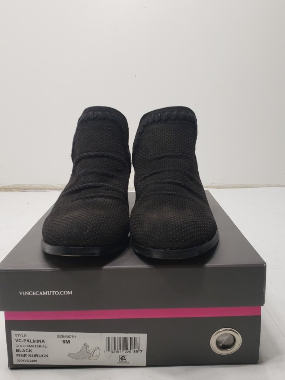 Vince Camuto VC-Palmina Black Perforated Nubuck Ankle Booties Women's 8M